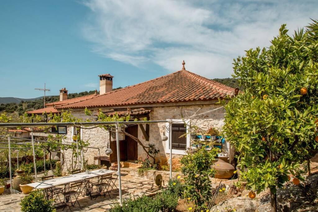 Pontinos Old House Villa Míloi Buitenkant foto